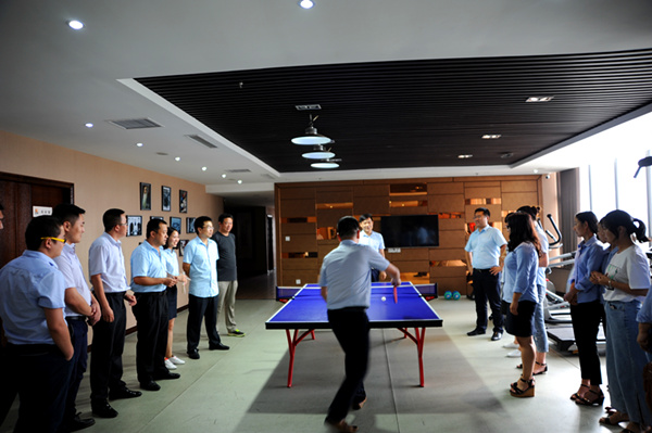 開(kāi)元集團舉行乒乓球友誼賽